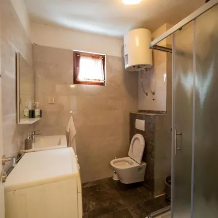 アパート Suzzy スプリト